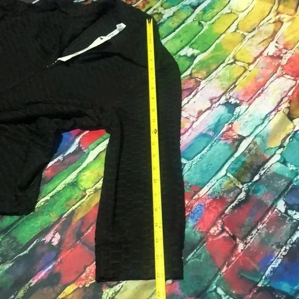 NYC petite large 1/2 zip top black with waffle texture - Picture 9 of 12